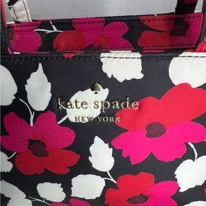 Kate Spade Poppies Handbag with Adjustable Shoulder Strap- Gently Used.